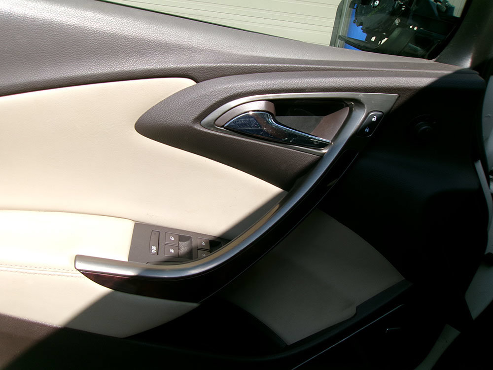 Used 2014 Buick Verano Premium FWD image 19