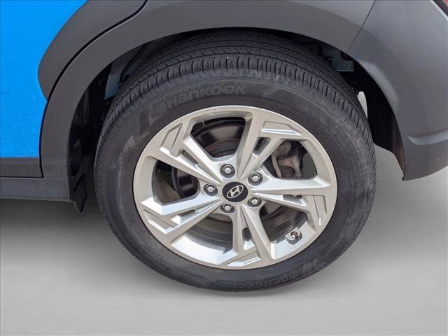 Used 2022 Hyundai Kona SEL w/ Convenience Package image 27