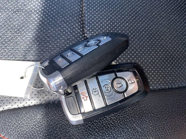 Used 2019 Ford Expedition Limited w/ Equipment Group 303A image 24