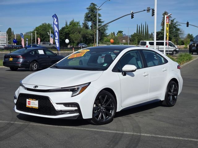 Certified 2025 Toyota Corolla SE w/ Convenience Package image 11