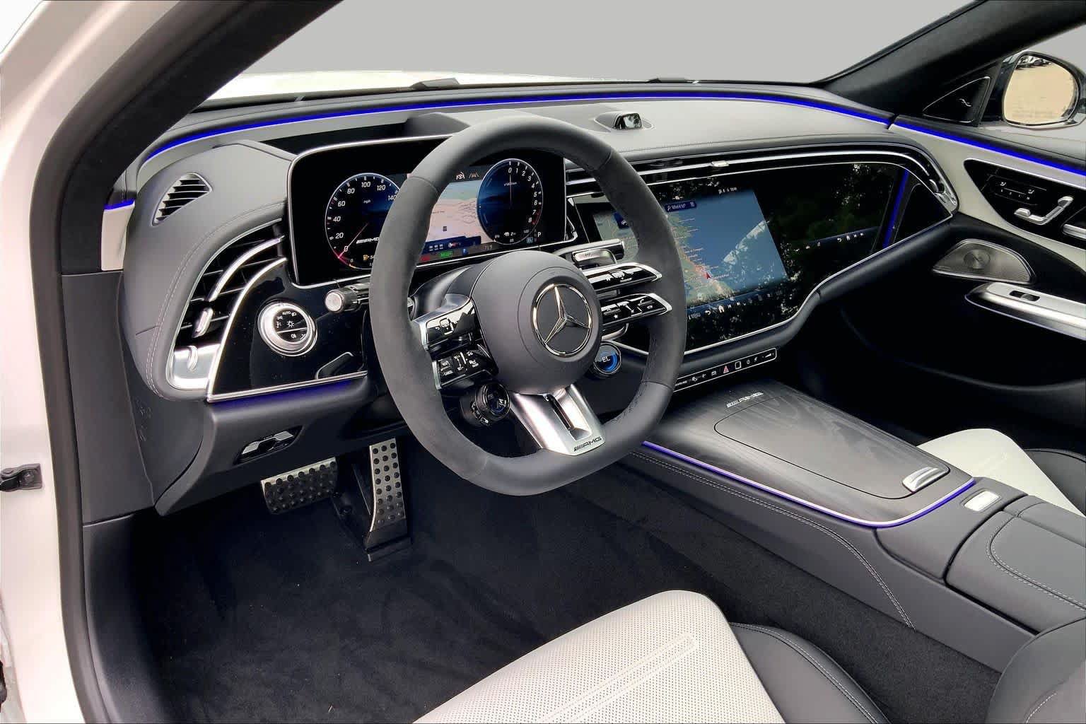 New 2026 Mercedes-Benz E 53 AMG e 4MATIC Sedan image 9