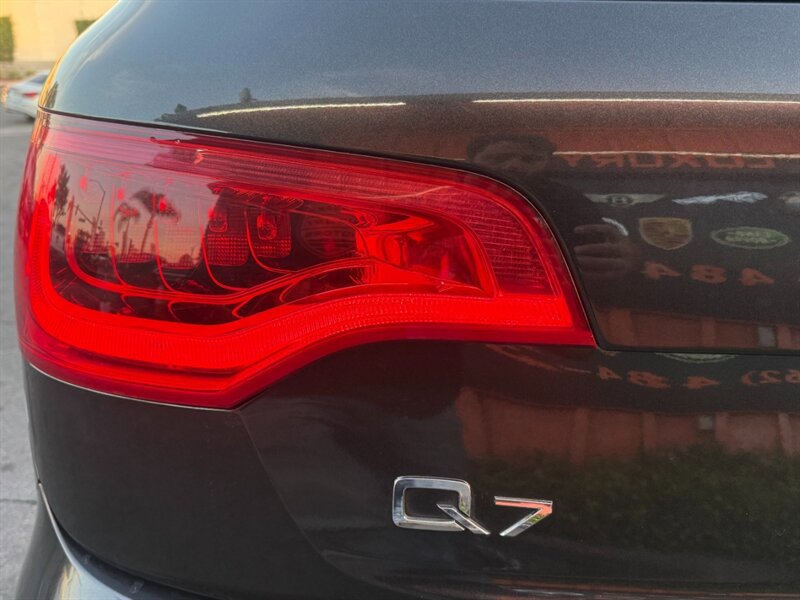 Used 2014 Audi Q7 3.0T Premium Plus AWD/4WD image 9