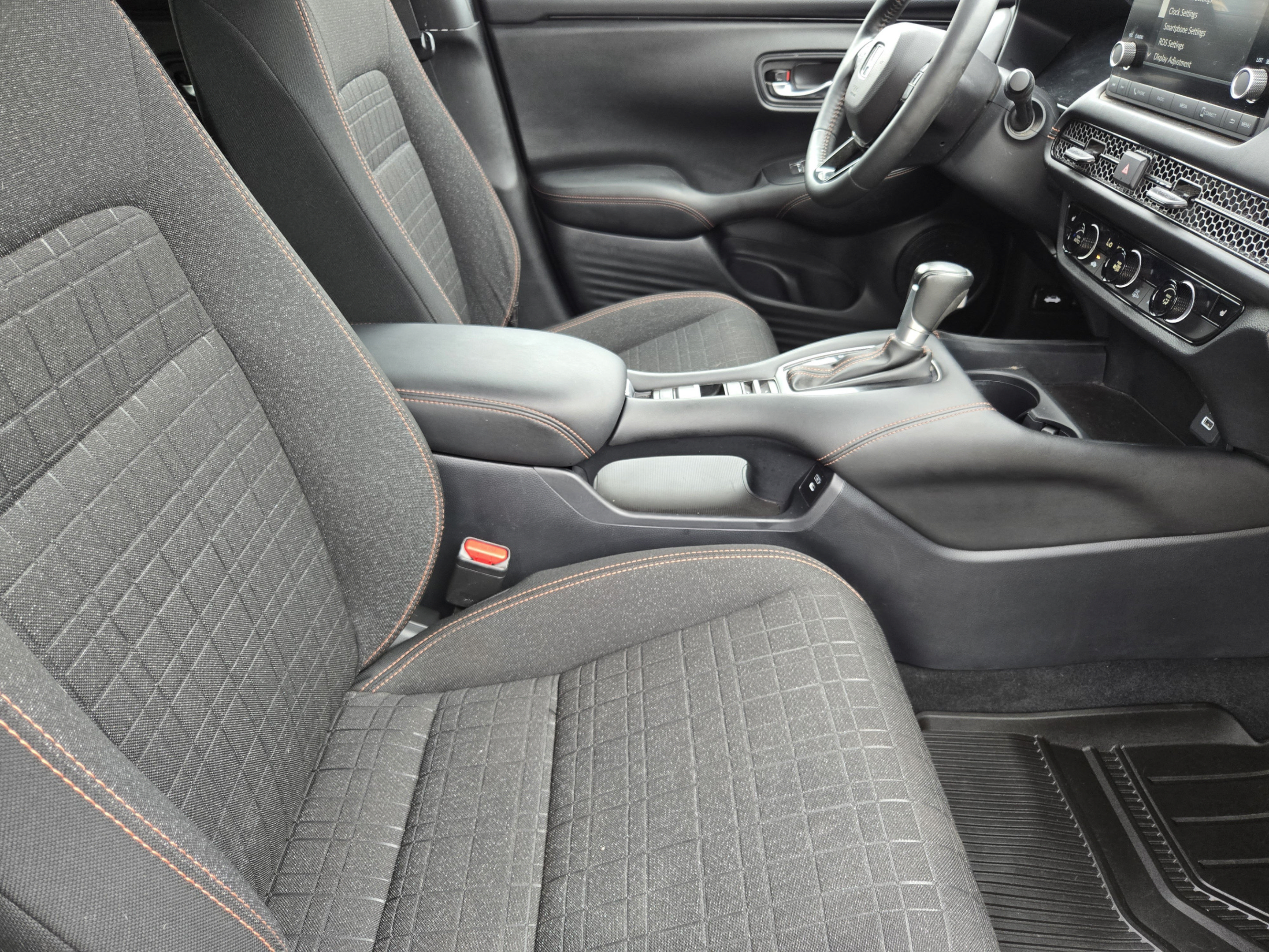 Used 2024 Honda HR-V Sport image 14