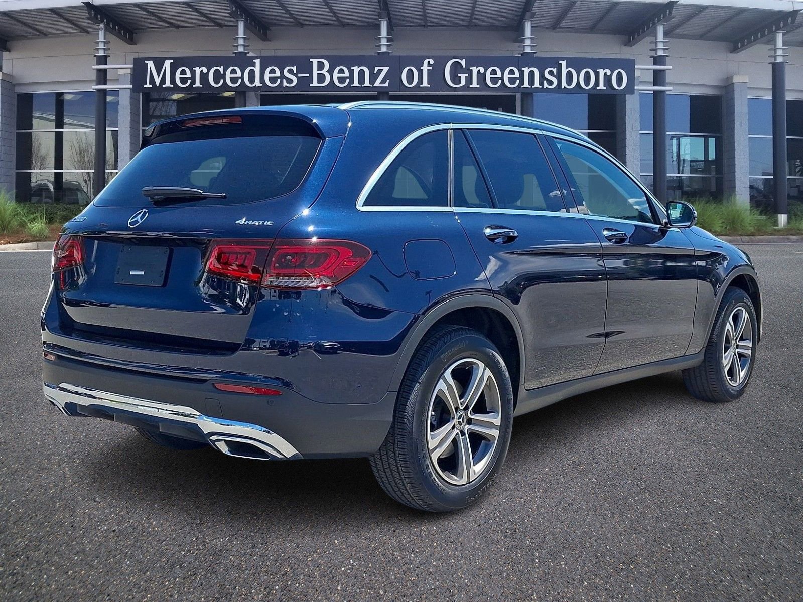 Used 2022 Mercedes-Benz GLC 300 4MATIC image 6