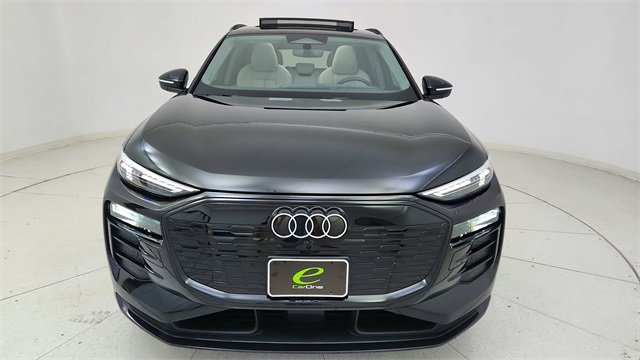 Used 2025 Audi Q6 e-tron Premium Plus w/ Premium Plus image 2
