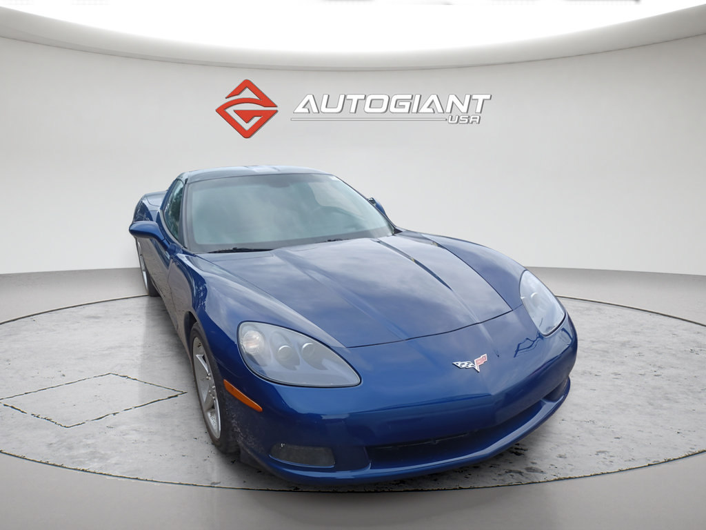 Used 2005 Chevrolet Corvette Coupe w/ Preferred Equipment Group RWD image 9