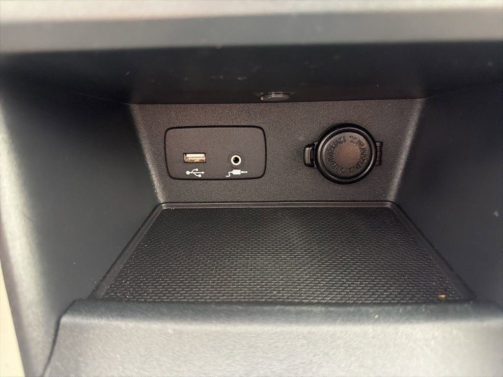 Used 2023 Subaru Forester AWD/4WD image 26