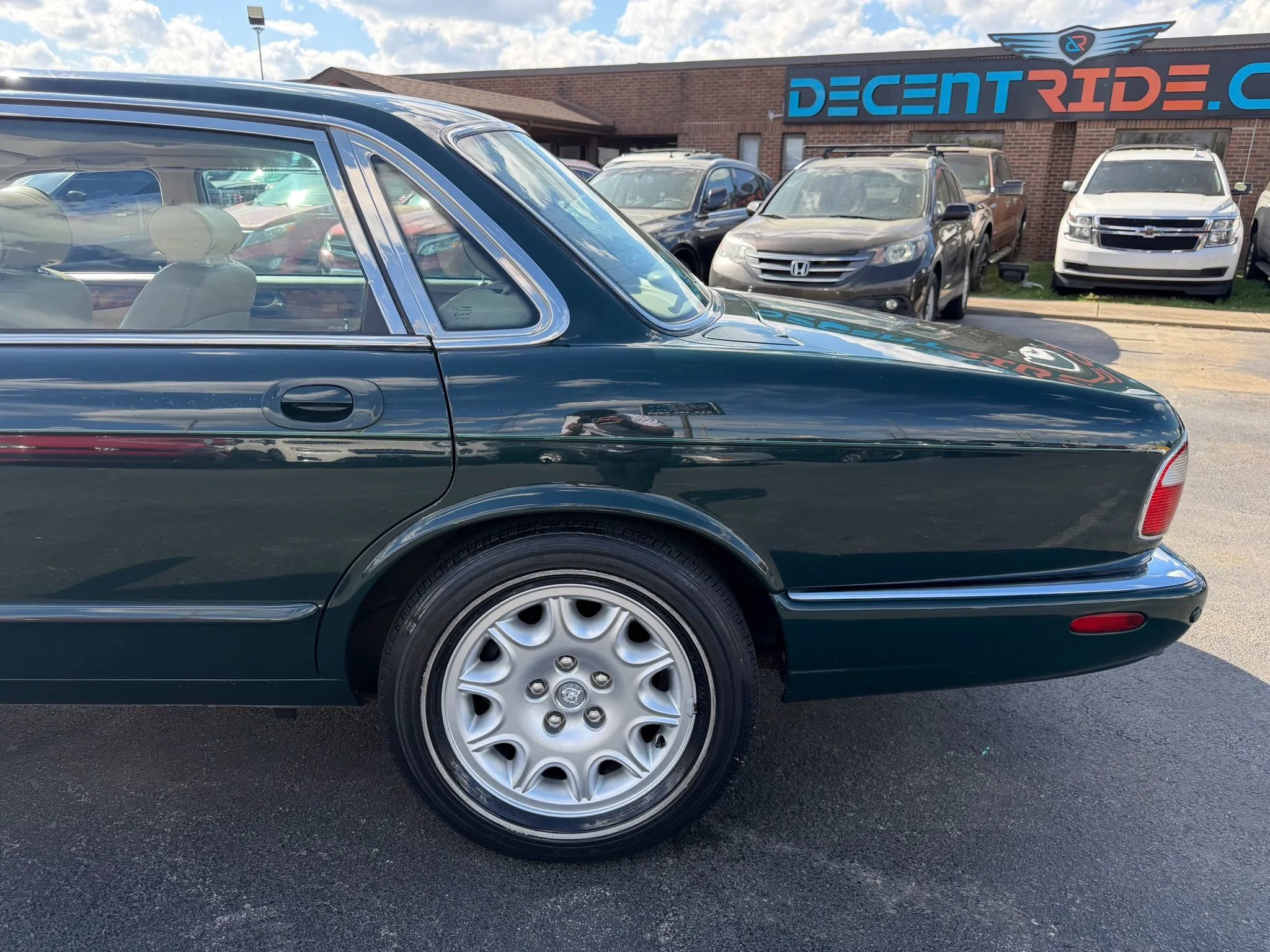 Used 2001 Jaguar XJ8 RWD image 45