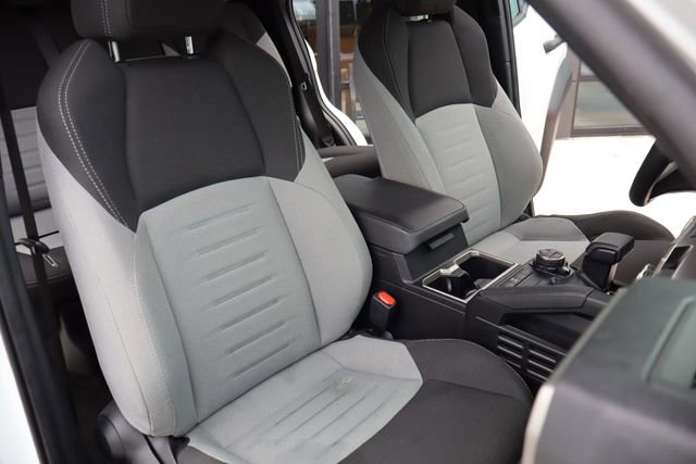 Used 2025 Toyota 4Runner TRD Off-Road image 12