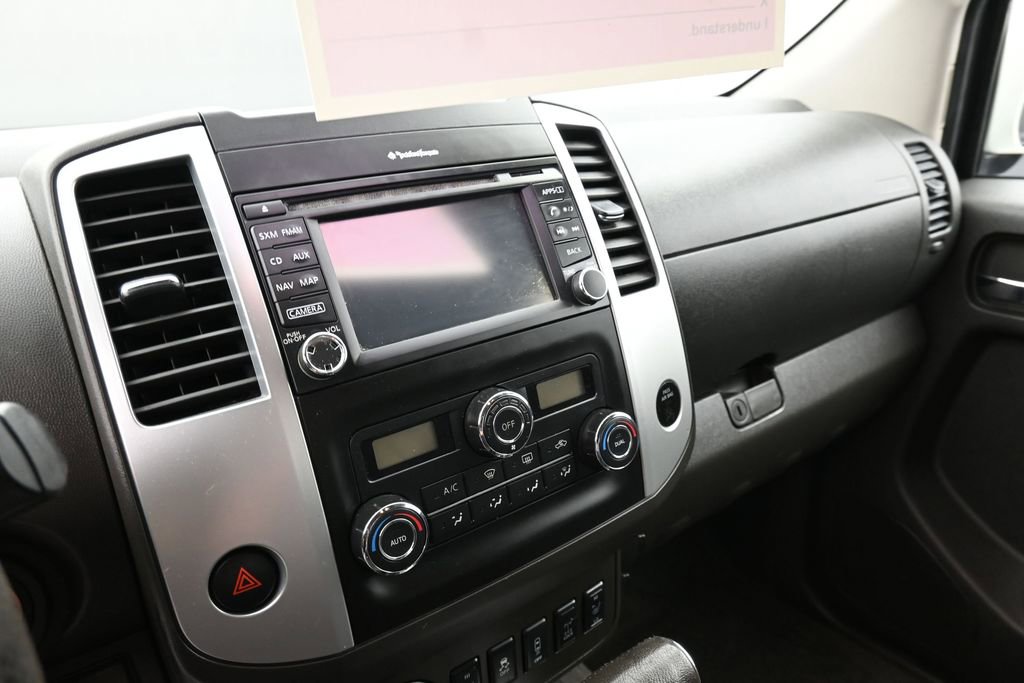 Used 2016 Nissan Frontier PRO-4X w/ Pro-4x Luxury Package AWD/4WD image 26