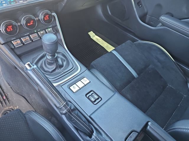 Used 2022 Toyota GR86 Premium image 23