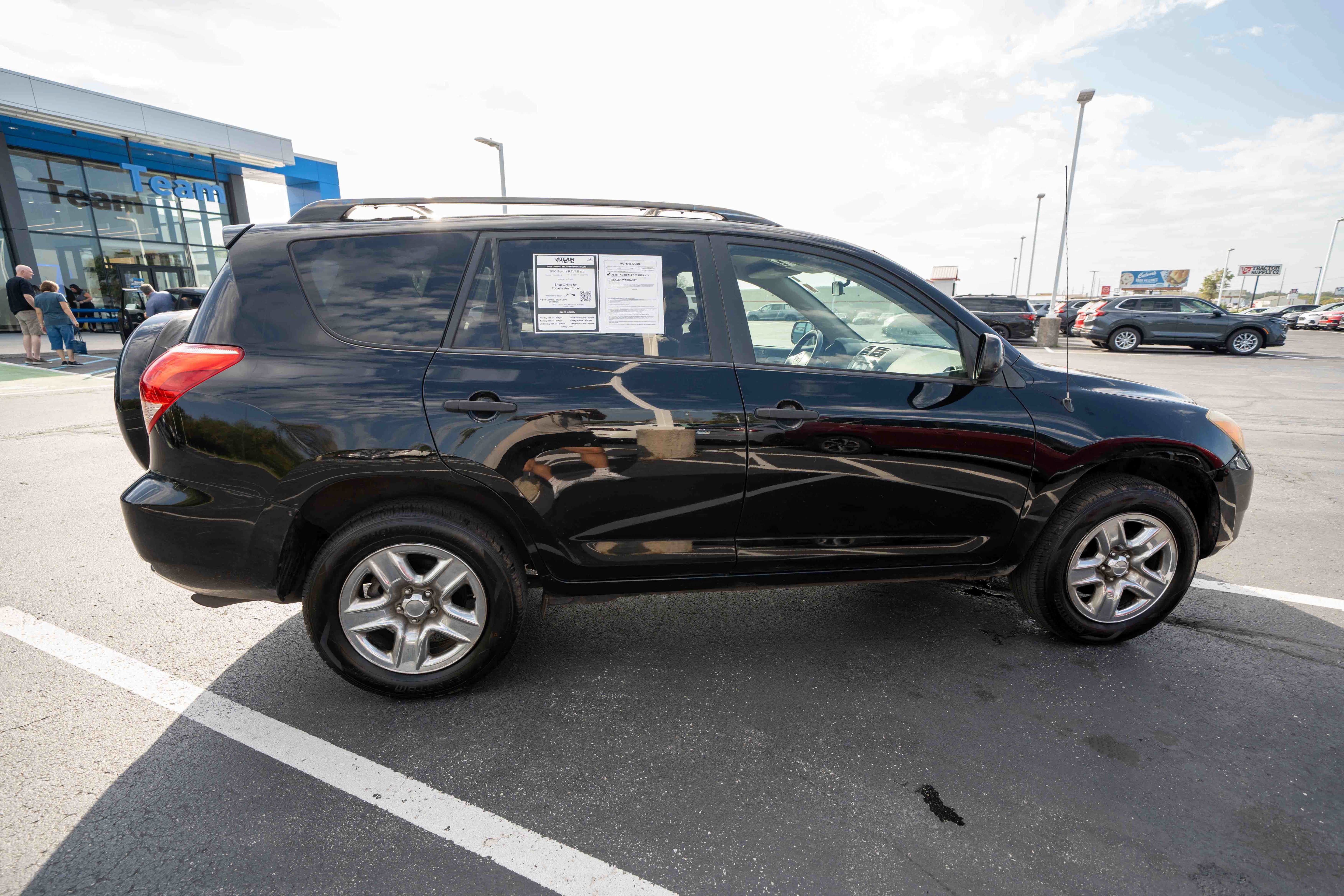 Used 2006 Toyota RAV4 2WD image 6