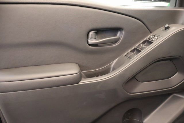 New 2026 Nissan Frontier SV w/ All-Weather Content Package image 9