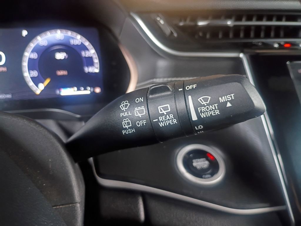 Used 2023 Jeep Grand Cherokee L Laredo AWD/4WD image 10