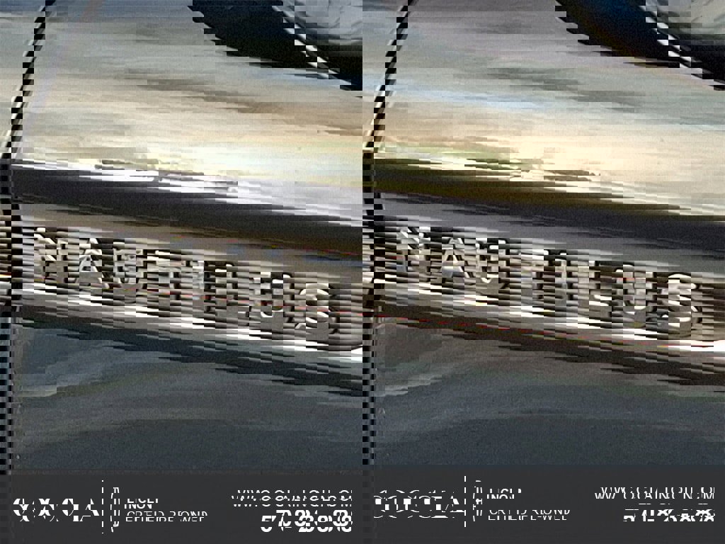 Certified 2022 Lincoln Nautilus Reserve image 30