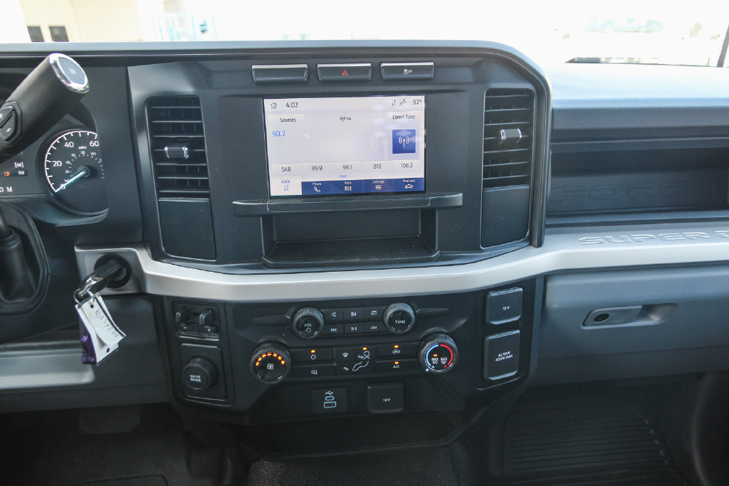 New 2024 Ford F450 XL w/ XL Chrome Package RWD image 14