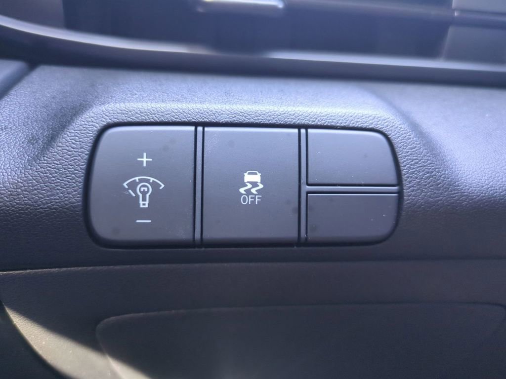 New 2026 Hyundai Elantra SEL Sport Premium FWD image 13