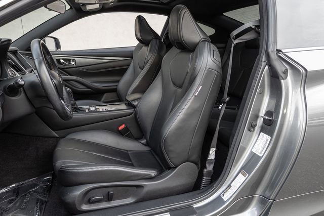 Used 2017 INFINITI Q60 2.0t w/ Moonroof Package image 12