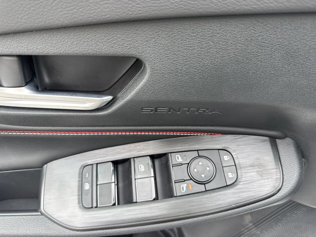 New 2026 Nissan Sentra SR w/ SR Premium Package FWD image 8