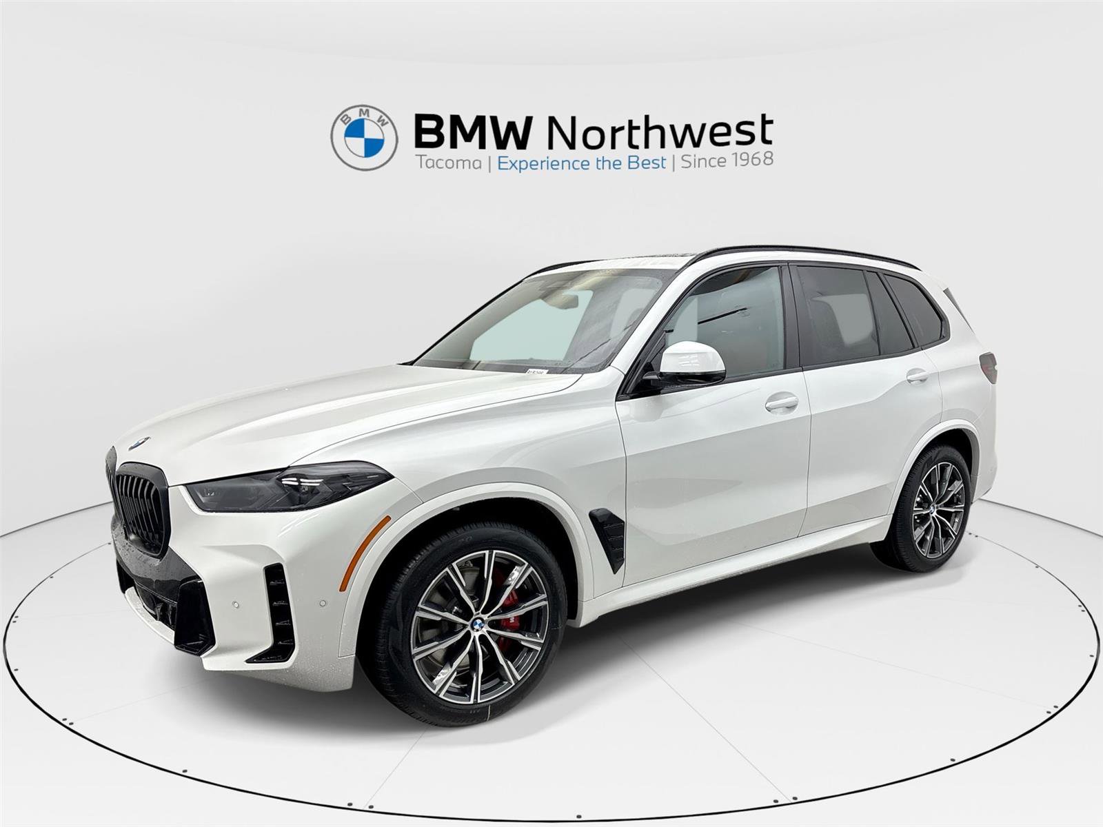 New 2026 BMW X5 xDrive40i w/ M Sport Package