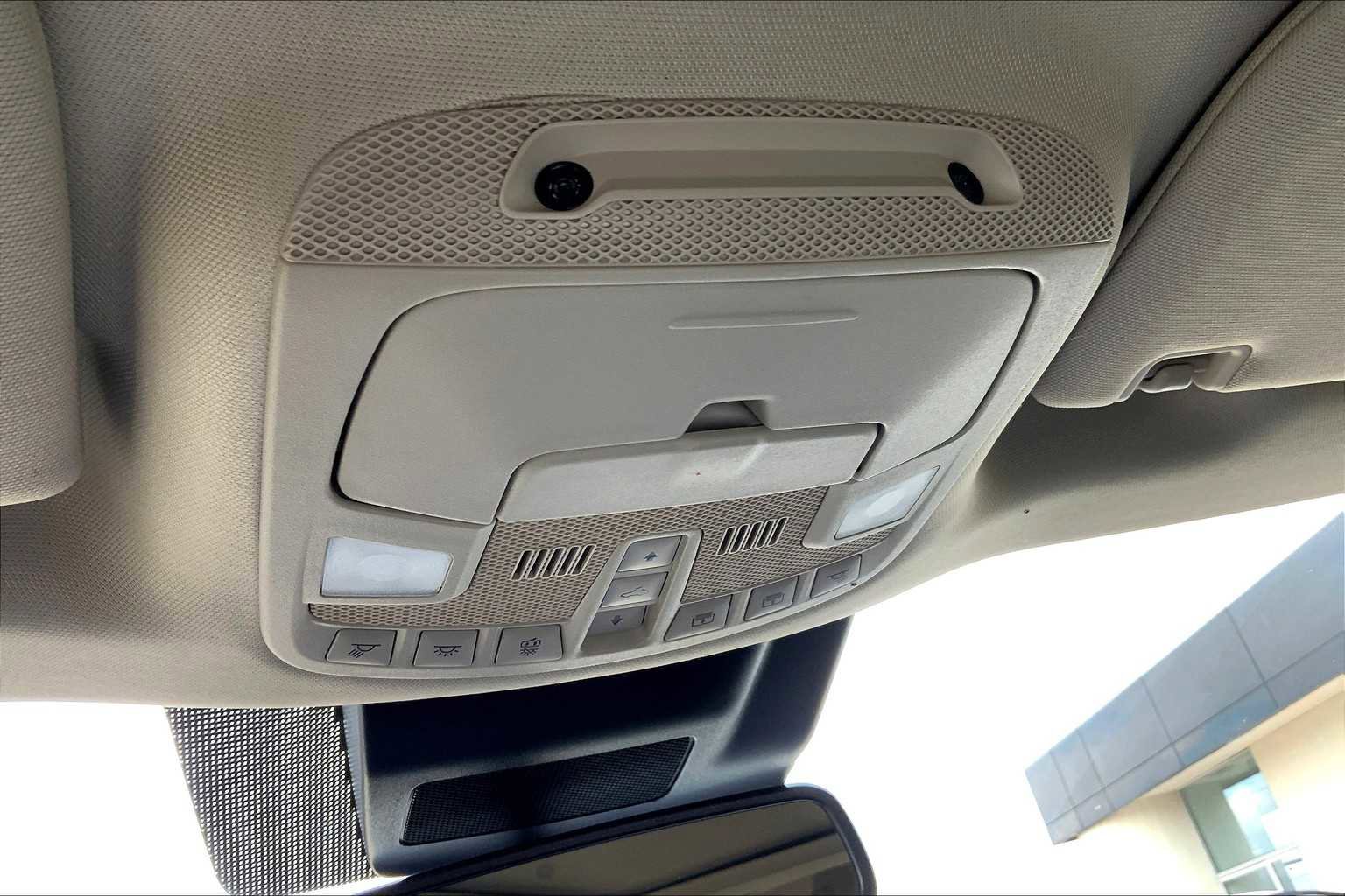 Used 2020 Ford Expedition Platinum image 30