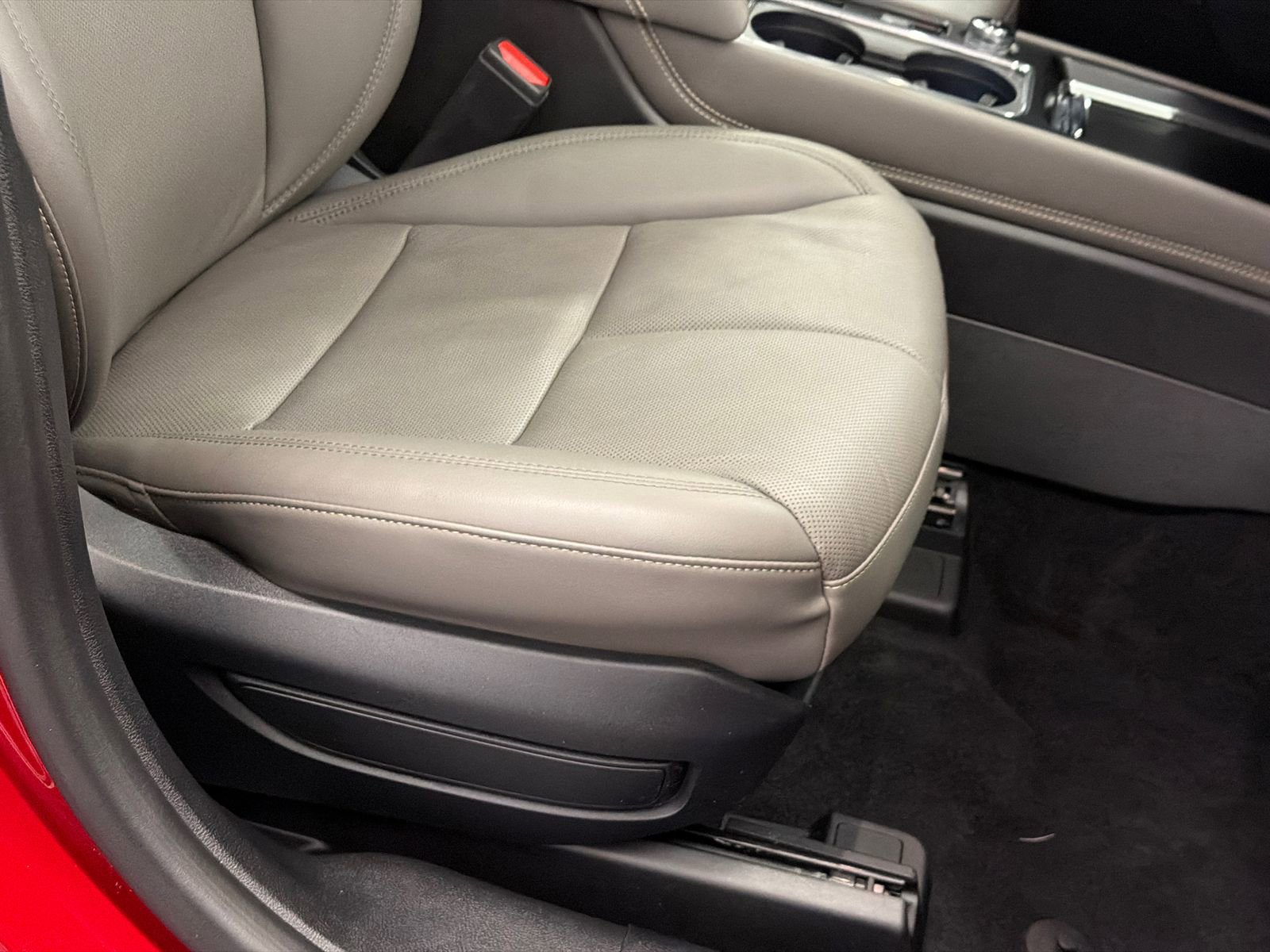 Certified 2024 Lincoln Corsair Grand Touring w/ Equipment Group 302A image 12