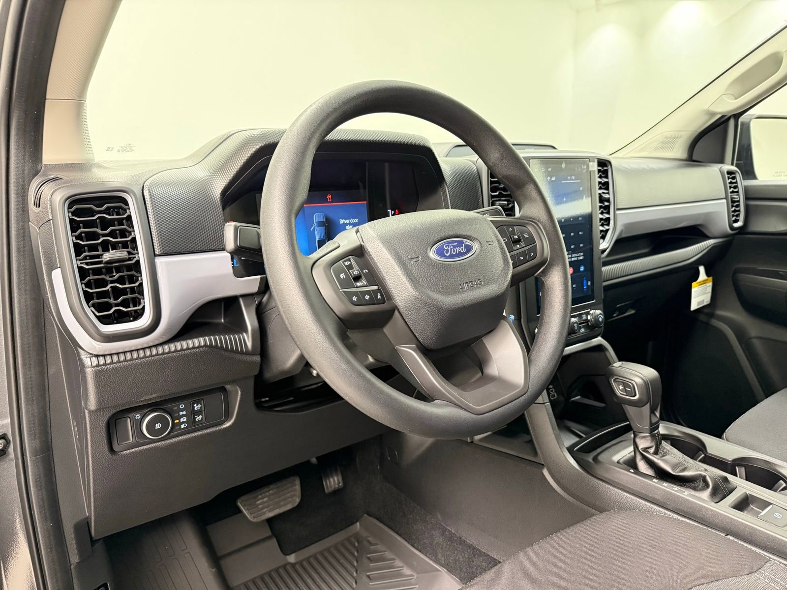 New 2025 Ford Ranger XL w/ Trailer Tow Package RWD image 13