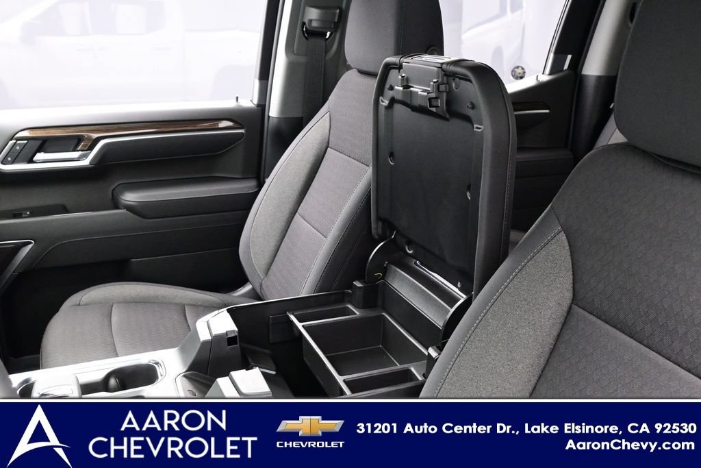 New 2026 Chevrolet Silverado 1500 RST w/ Convenience Package II AWD/4WD image 34