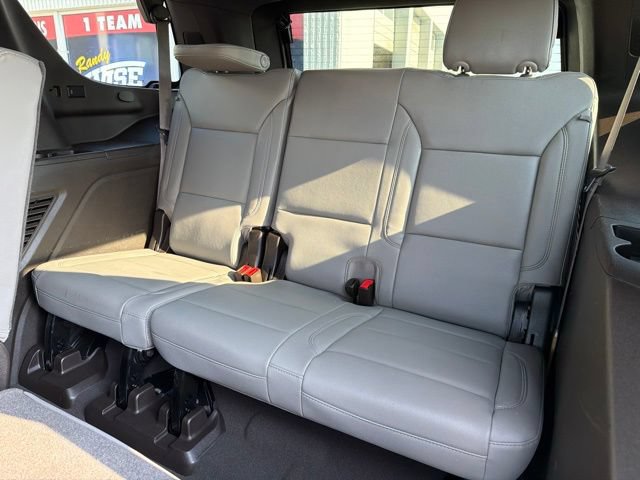 Certified 2022 Chevrolet Tahoe LT w/ Luxury Package AWD/4WD image 25