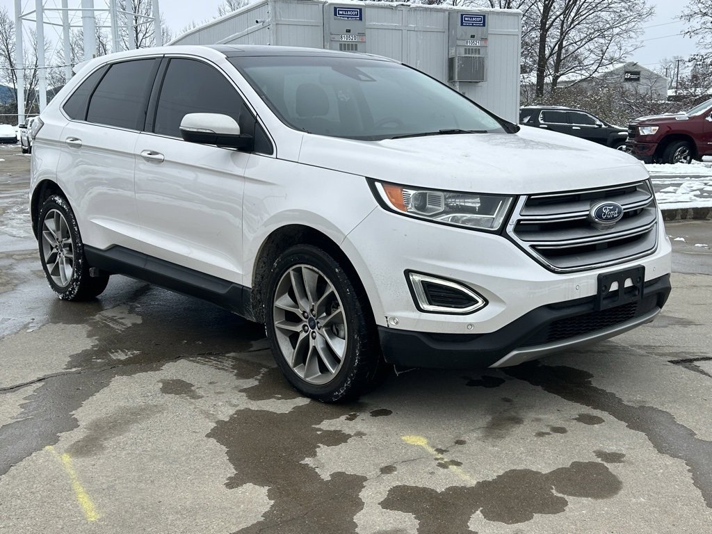 Used 2018 Ford Edge Titanium w/ Equipment Group 302A image 4