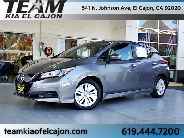 Used 2024 Nissan Leaf S FWD image 2