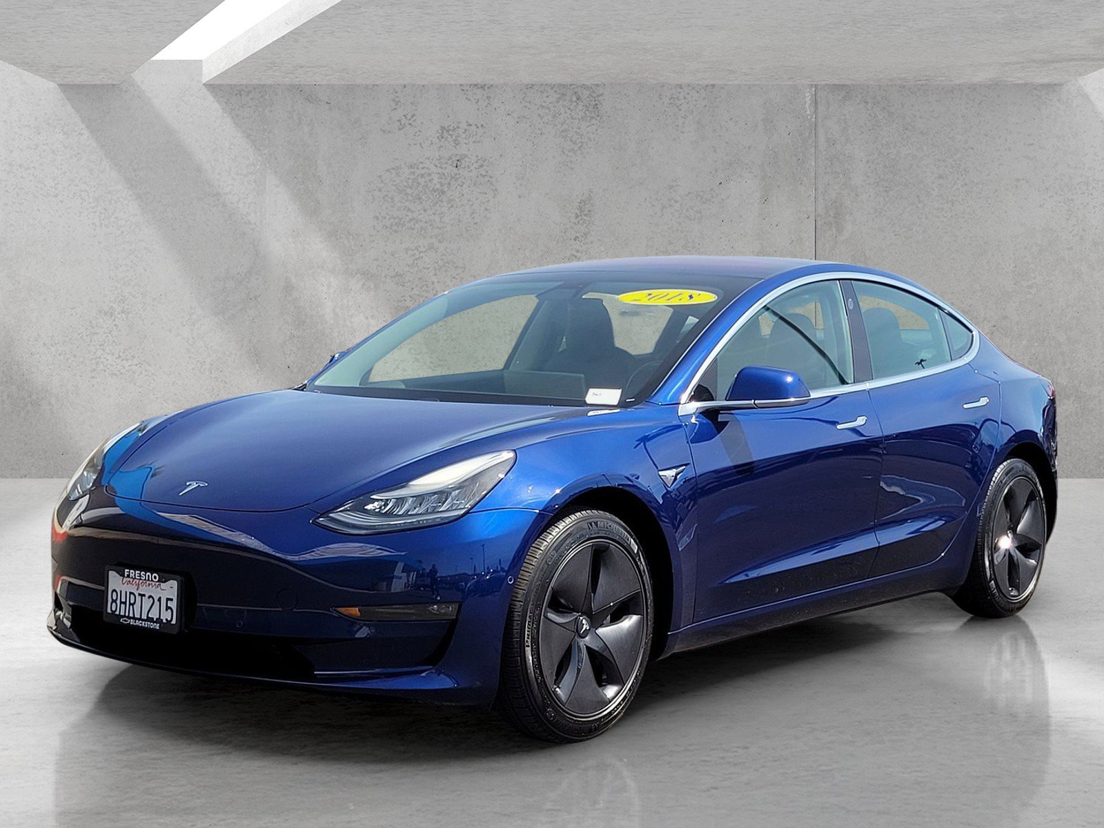 Used 2018 Tesla Model 3 Long Range RWD image 9