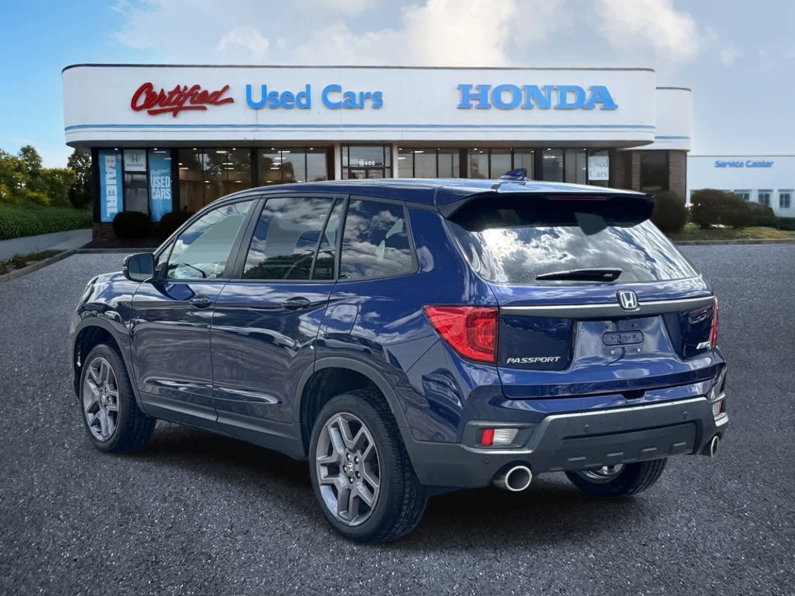 Used 2023 Honda Passport EX-L image 3