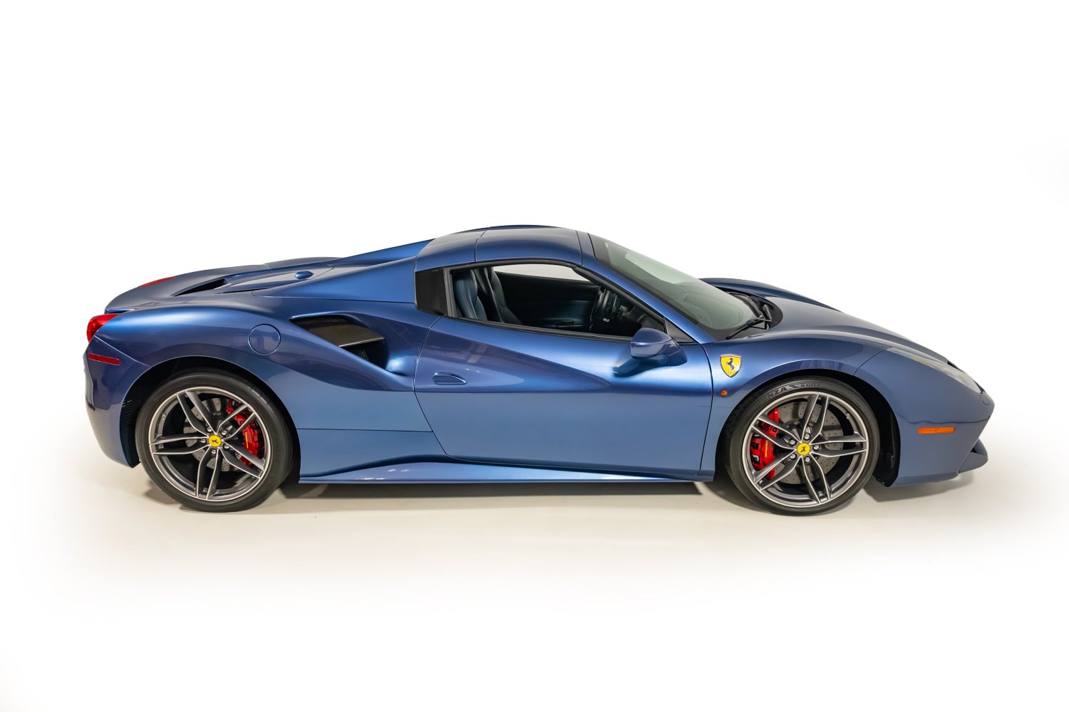 Certified 2019 Ferrari 488 Spider RWD image 8