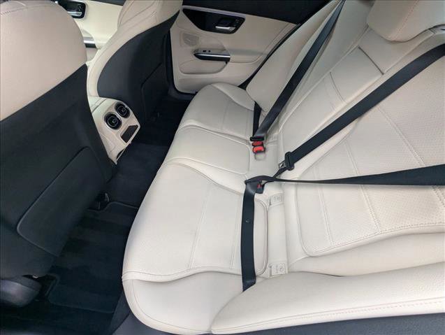 Used 2023 Mercedes-Benz C 300 4MATIC Sedan image 19