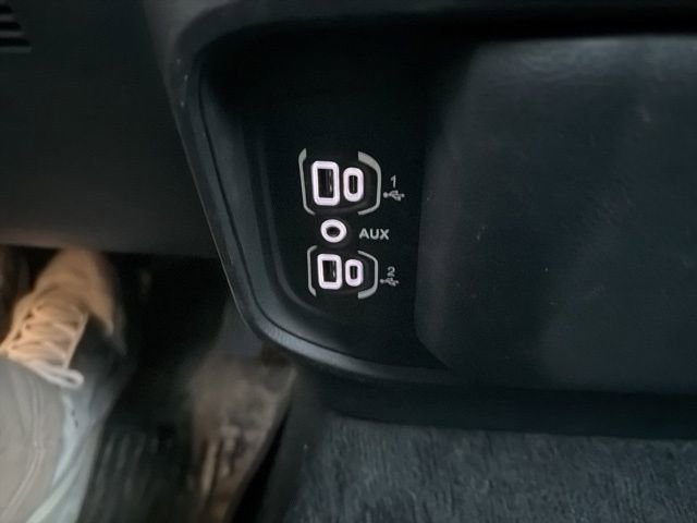 Used 2020 RAM 1500 Laramie image 35