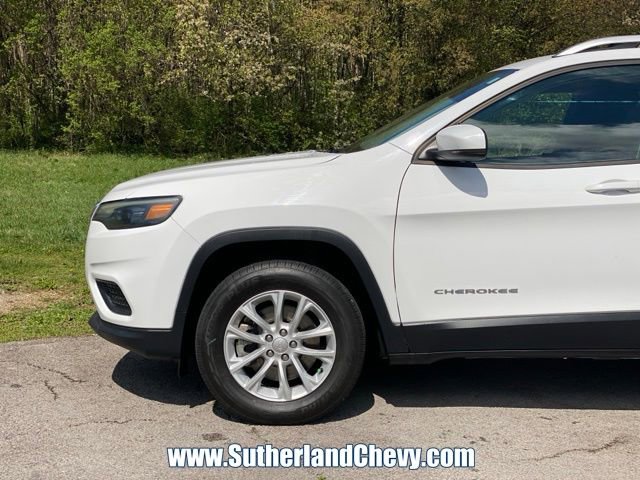 Used 2021 Jeep Cherokee Latitude image 9