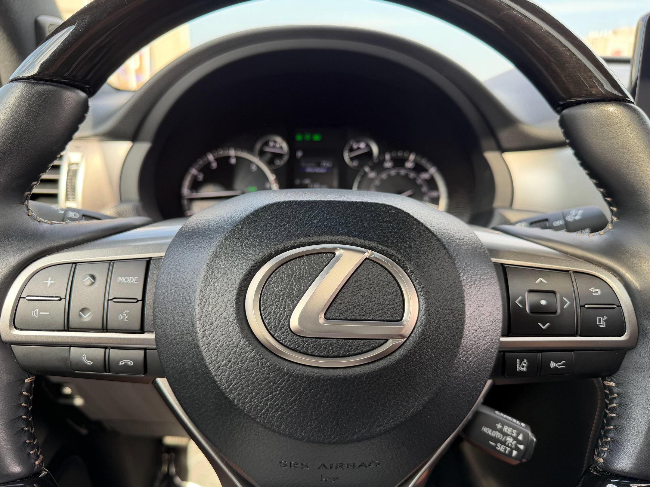 Used 2023 Lexus GX 460 Premium AWD/4WD image 11