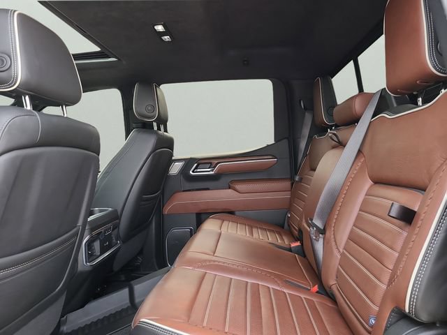 Used 2025 GMC Sierra 1500 Denali Ultimate AWD/4WD image 6