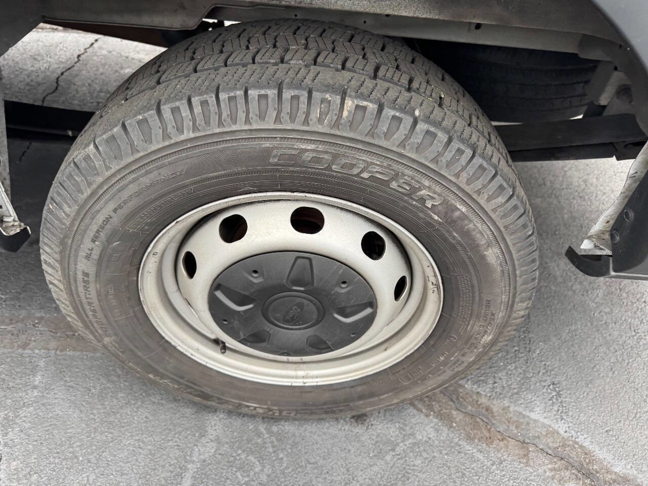 Used 2018 Ford Transit 250 148 Low Roof image 19