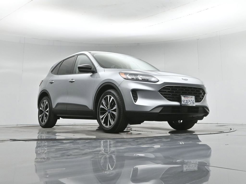 Certified 2022 Ford Escape SE w/ SE Sport Appearance Package image 49