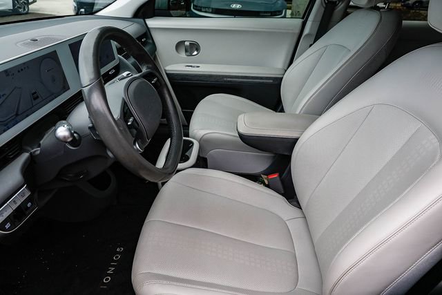 Certified 2023 Hyundai Ioniq 5 SEL w/ Cargo Package RWD image 17