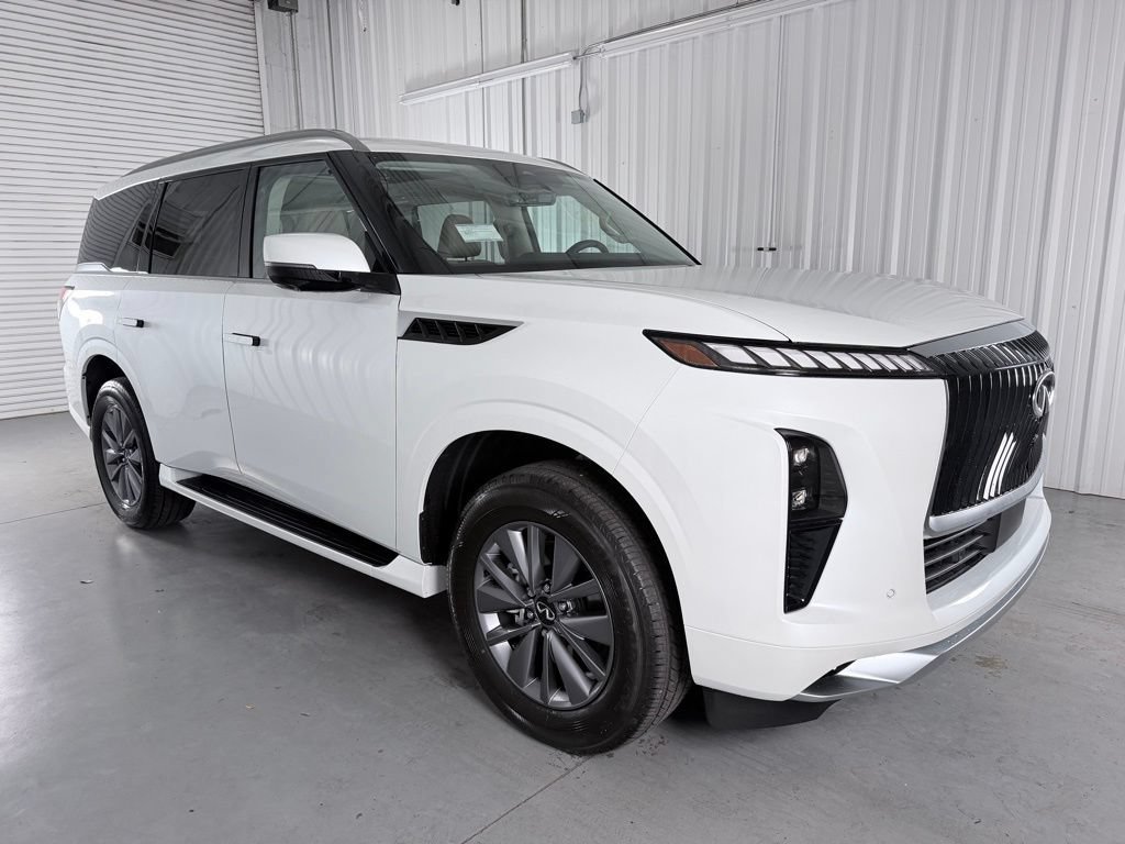 Certified 2026 INFINITI QX80 Pure RWD image 3
