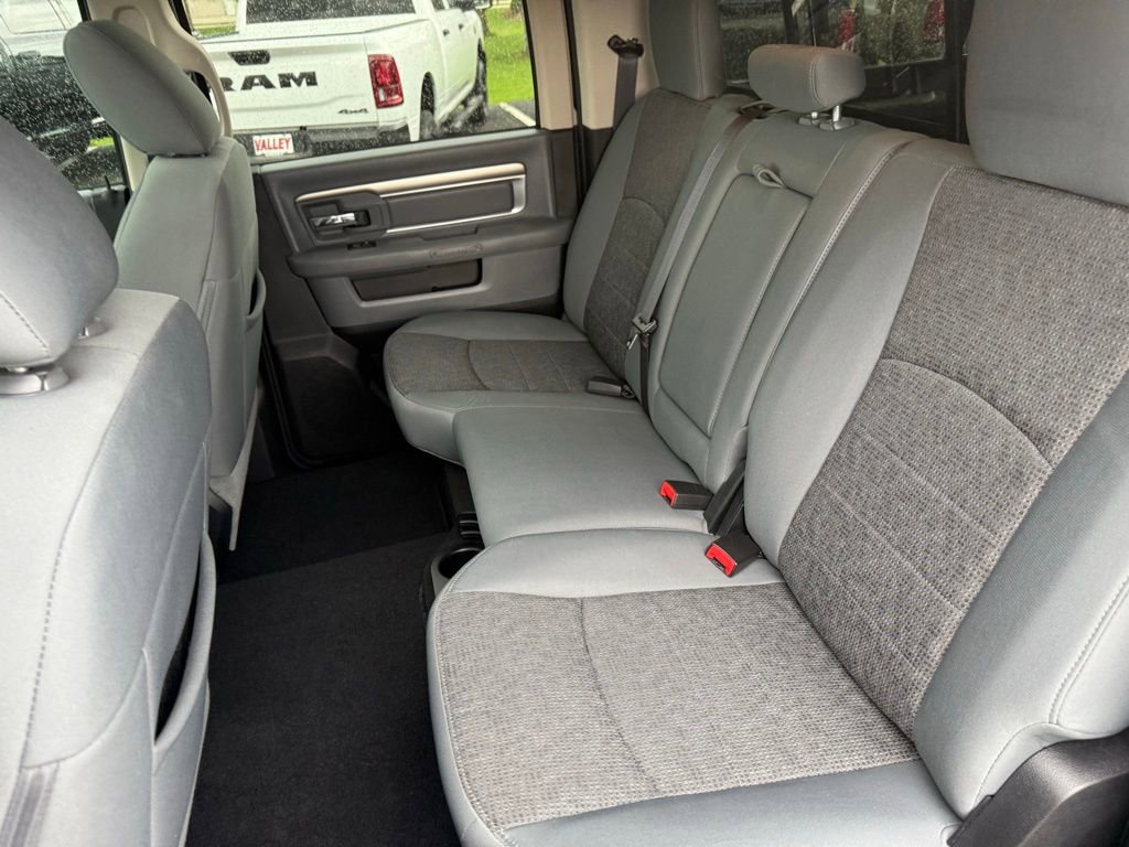 Used 2016 RAM 1500 Big Horn AWD/4WD image 34