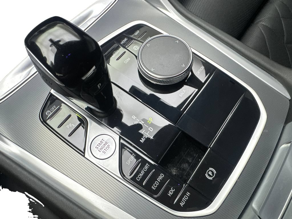 Used 2023 BMW X6 xDrive40i w/ M Sport Package AWD/4WD image 71