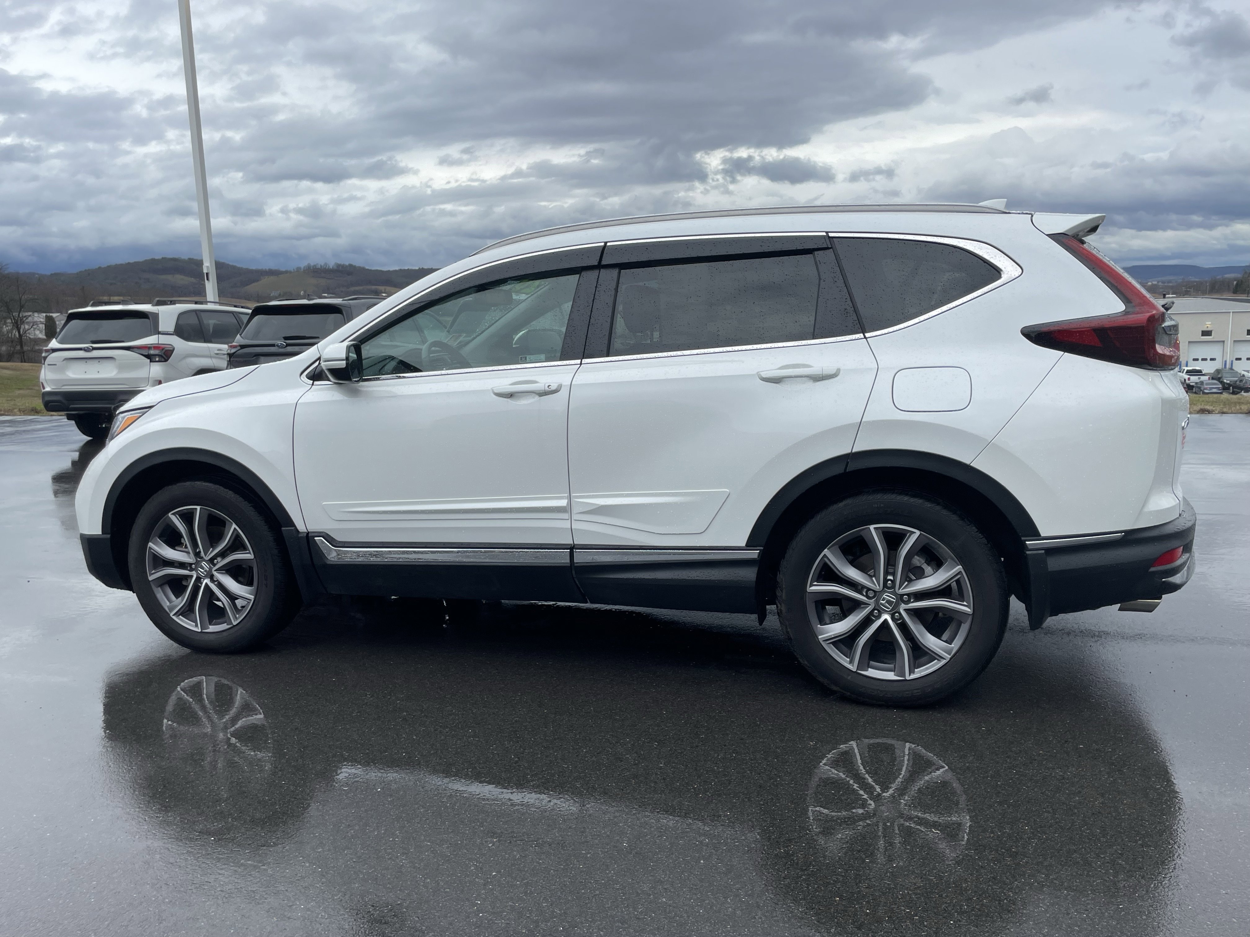 Used 2020 Honda CR-V Touring image 7