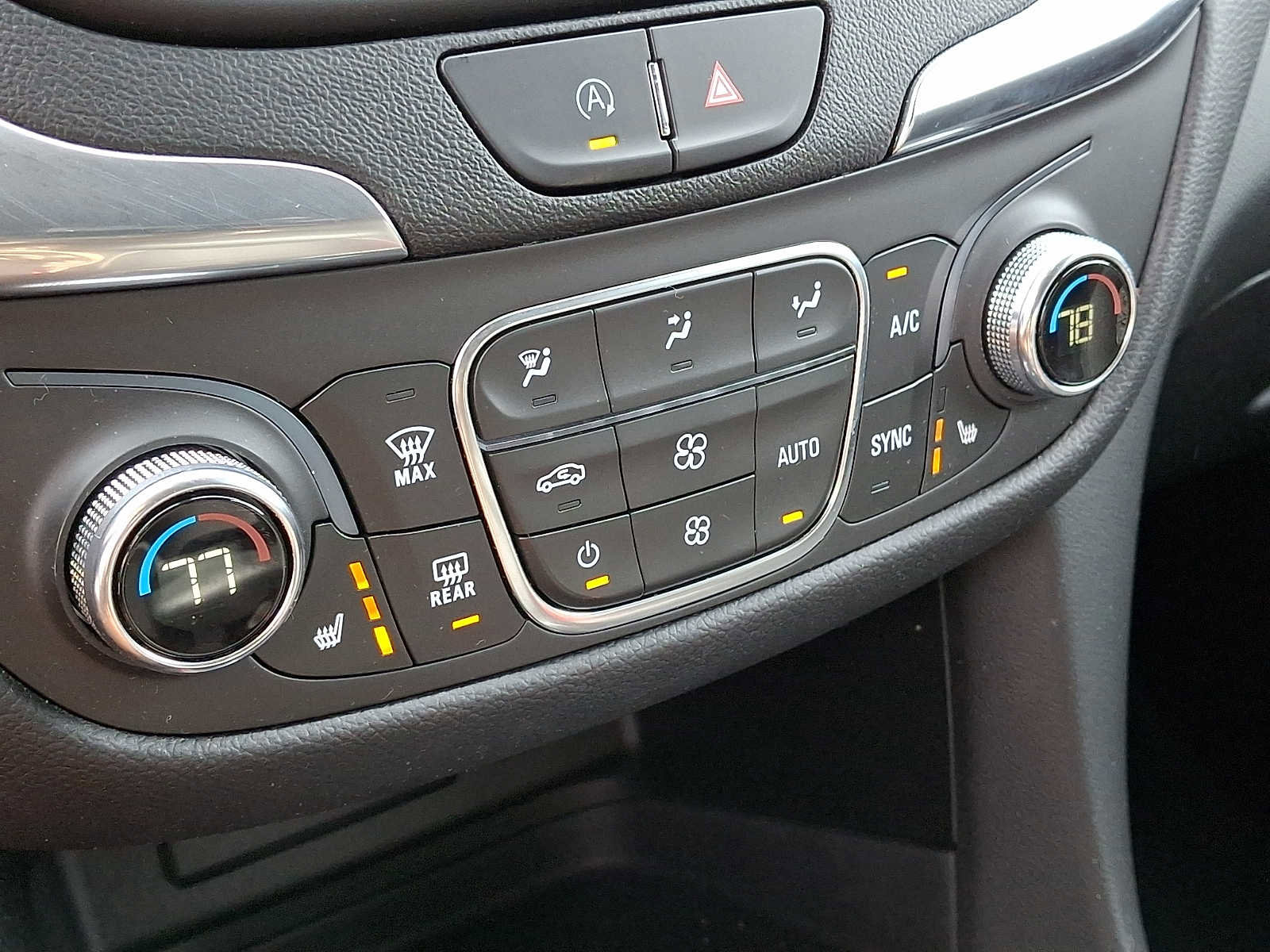 Used 2022 Chevrolet Equinox LT image 15