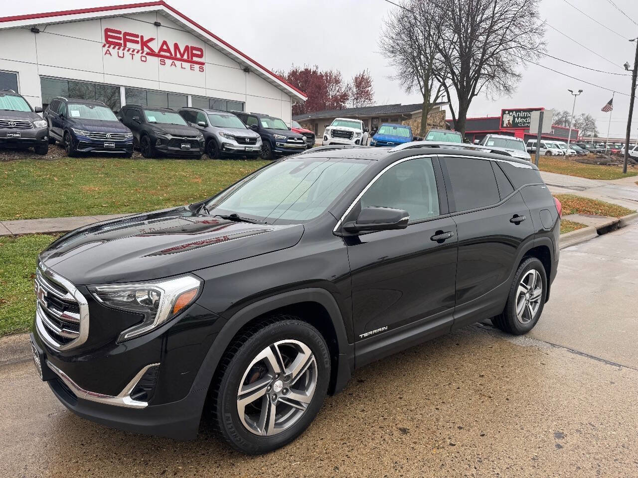 Used 2020 GMC Terrain SLT w/ Preferred Package image 1