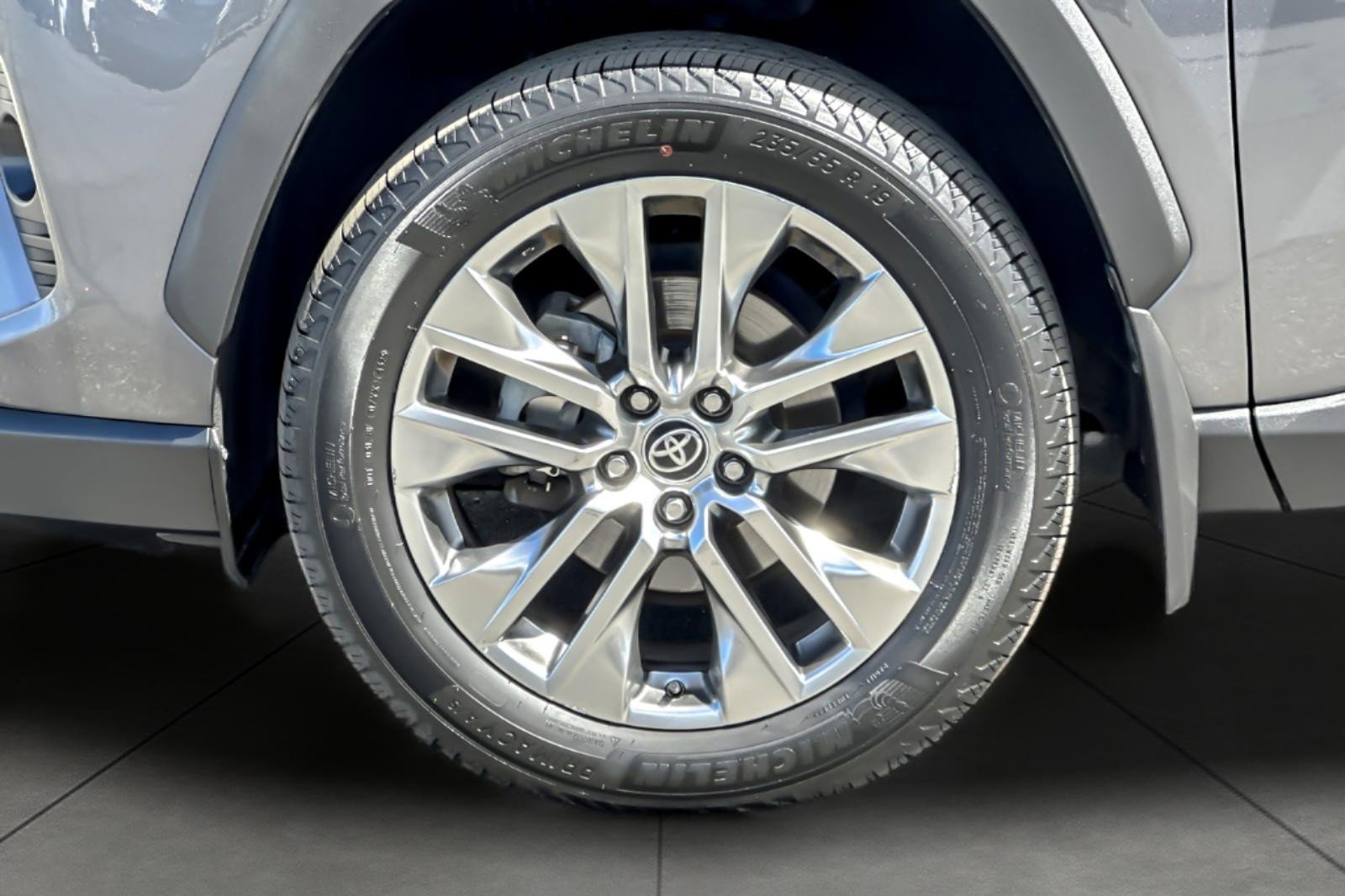 Certified 2021 Toyota RAV4 XLE Premium image 25