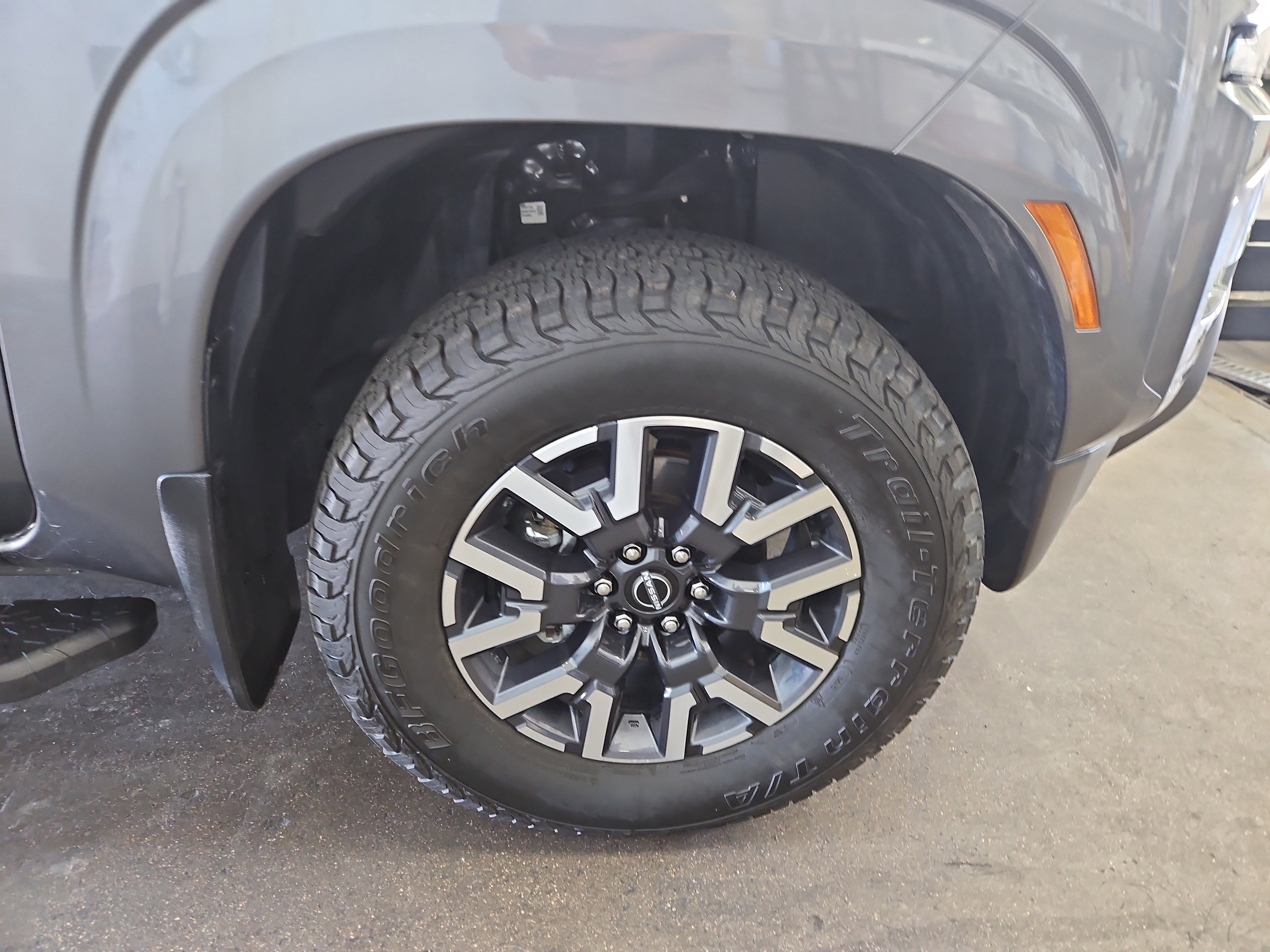 Used 2024 Nissan Frontier SL AWD/4WD image 21